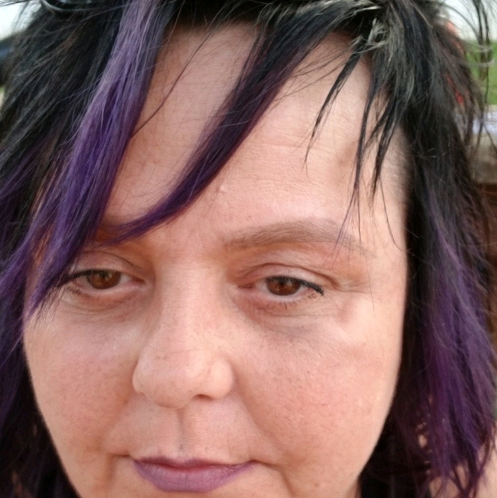 Meet your Posher, Robin